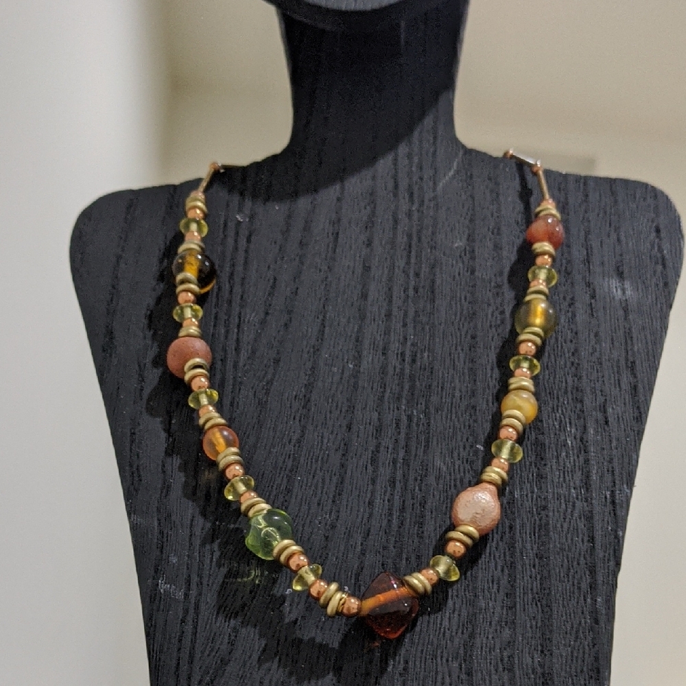 Elegant Multicolor Beaded Necklace
